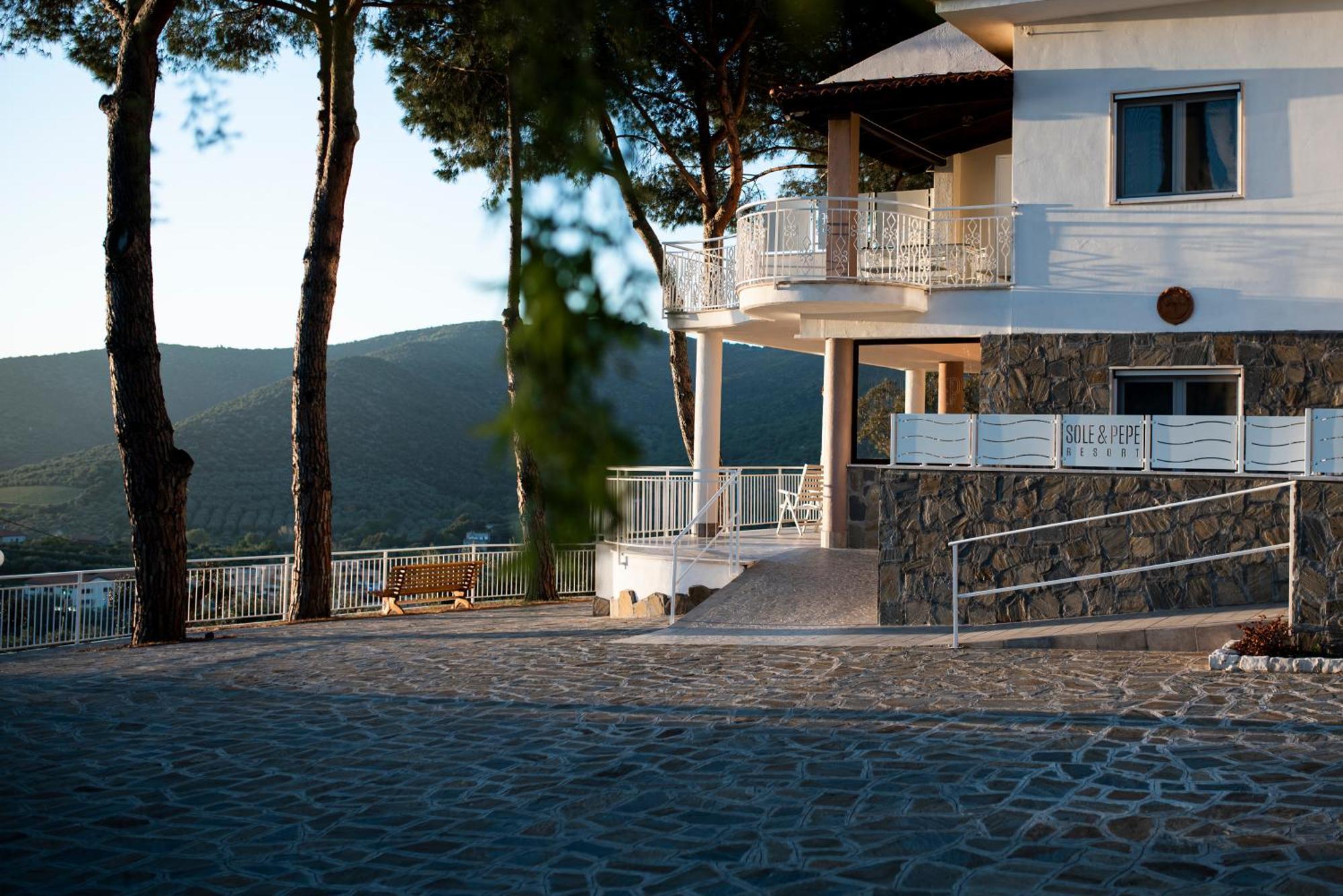 Sole&Pepe Resort Santa Maria di Castellabate Exterior foto